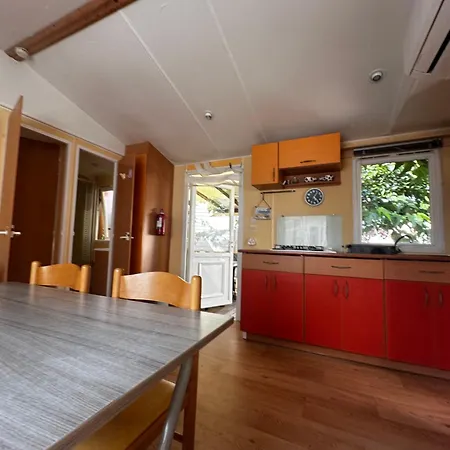 Mobil-home Confort à Fréjus